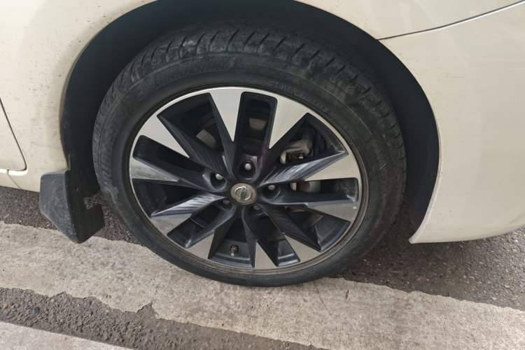 Used Nissan Tiida 2016 1.6L CVT ZhiZun Edition