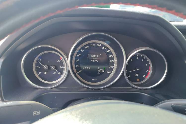 Used Mercedes-Benz E-Class 2015 E 200 L