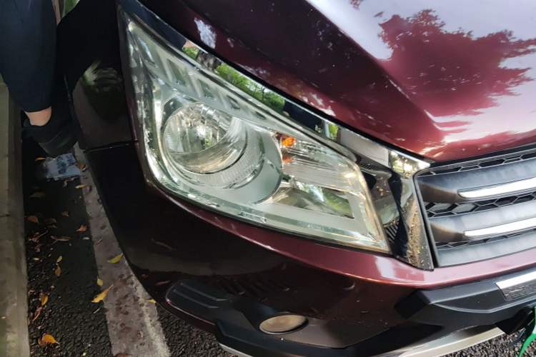 Used Venucia T70 2015 2.0L CVT Smart Choice Edition
