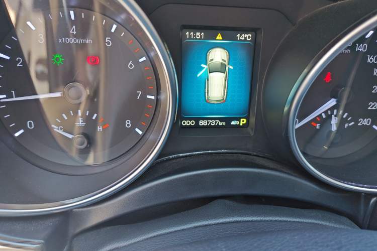 Used Haval H9 2016 2.0T Four-Wheel Drive Luxury Version 5 Seats