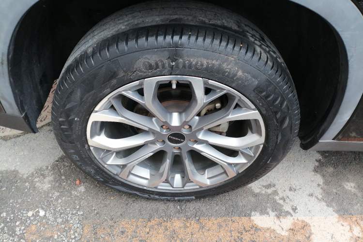 Used EXEED Lingyun 2019 1.6T Two-Wheel Drive Diamond Edition Right Rear Wheel Hub