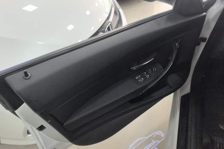 Used BMW 3 Series GT 2019 320i Sport Edition