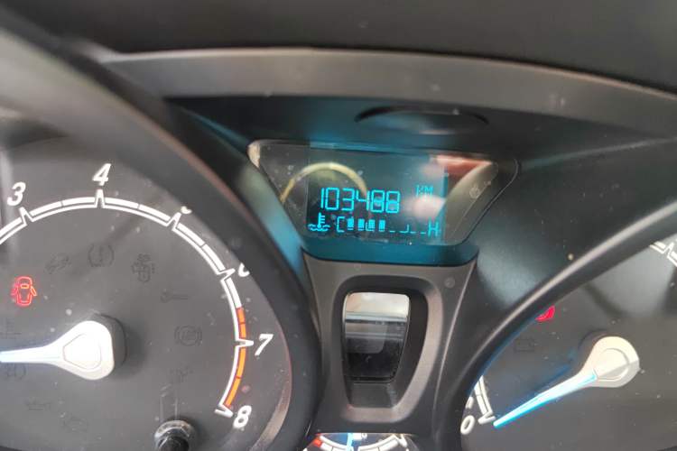 Used Ford Fiesta 2013 Sedan 1.5L Manual Fashion Edition
