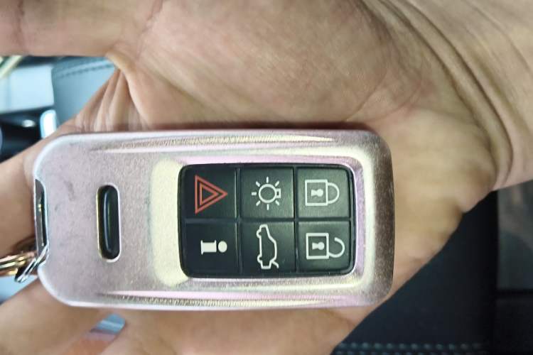 Used Volvo S60 2016 S60L T5 Intelligent Drive Edition Vehicle Key