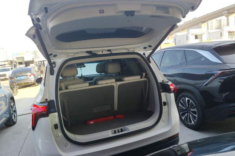 Used FORTHING Yacht 2024 1.5T DCT Guanhai Edition