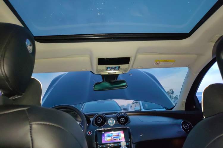 Used Jaguar XJ 2016 XJL 2.0T Two-Wheel-Drive Elegant Business Edition
