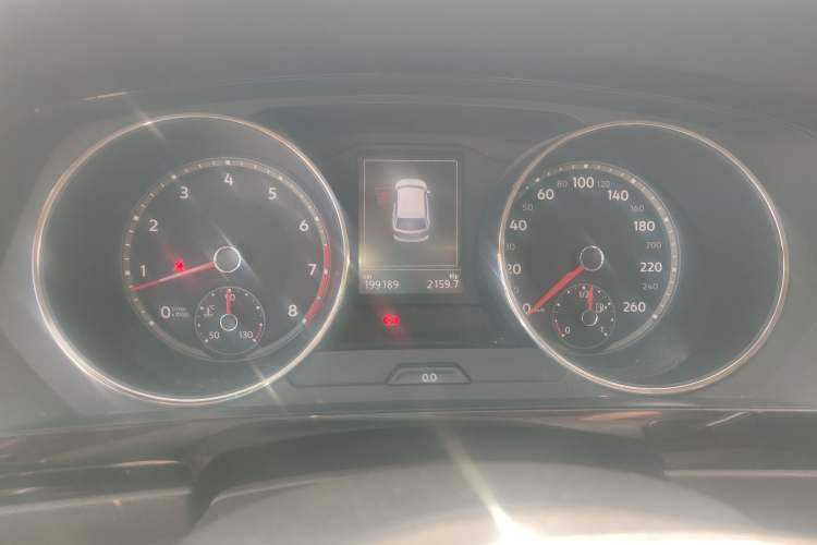 Used Volkswagen Tiguan L 2017 330TSI Automatic Two-Wheel Drive Comfort Edition Instrument Cluster