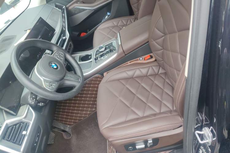 Used BMW X5 2023 xDrive 30Li Luxury M Sport Night Edition Package
