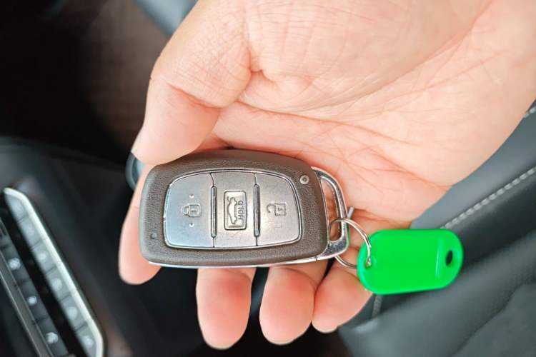 Used Hyundai Mistra 2017 1.6T Automatic Smart GLS China V Standard Vehicle Key