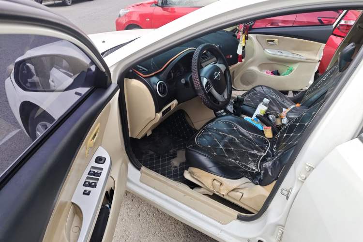 Used Haima Fumei 2013 Sedan 1.6L Manual Elite Edition Driver Seat