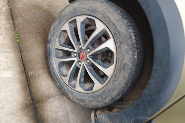 Used FORTHING Joyear X5 2015 1.6L Manual Luxury Model