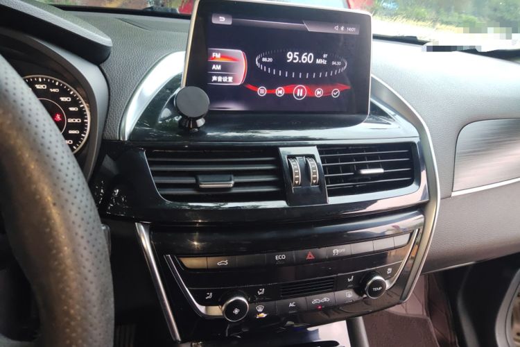 Used BORGWARD BX5 2020 20TGDI Automatic Two-Wheel Drive Pioneer Edition Audio And AC Panel