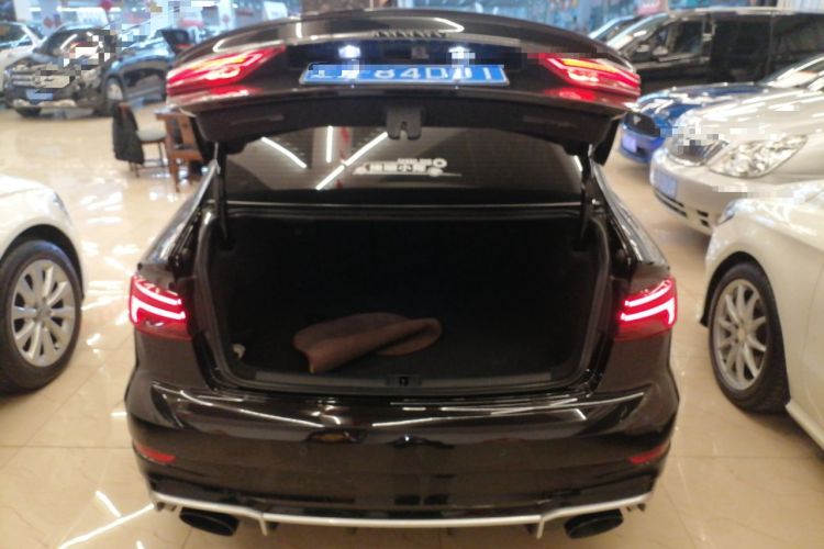 Used Audi RS 3 2017 RS 3 2.5T Limousine
