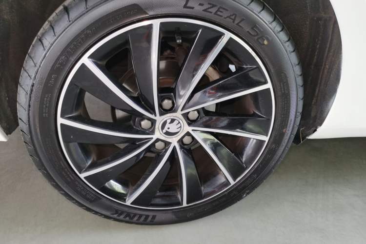 Used Skoda Octavia 2019 TSI280 DSG SmartDrive Luxury Edition China VI