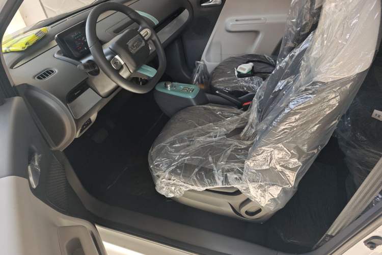 Used Changan Lumin 2025 205km Refreshing Edition
