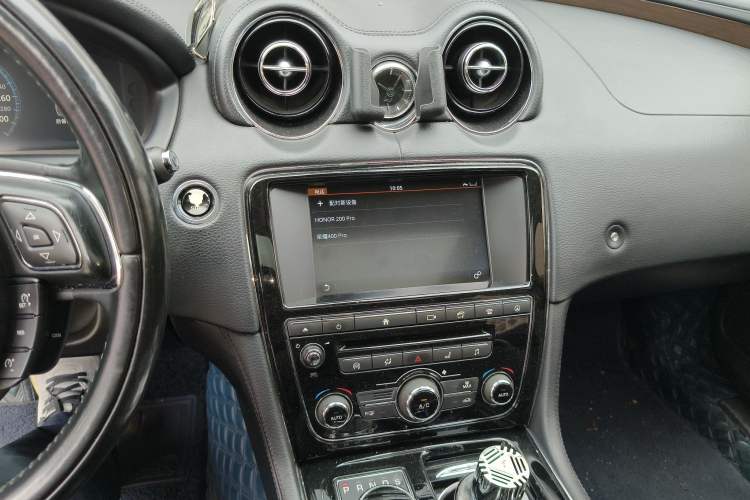 Used Jaguar XJ 2016 XJL 3.0 SC Two-Wheel-Drive Elegant Business Edition
