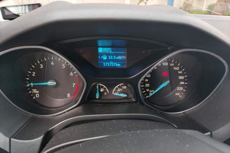 Used Ford Focus 2015 Hatchback EcoBoost 125 Automatic Supreme Style Edition
