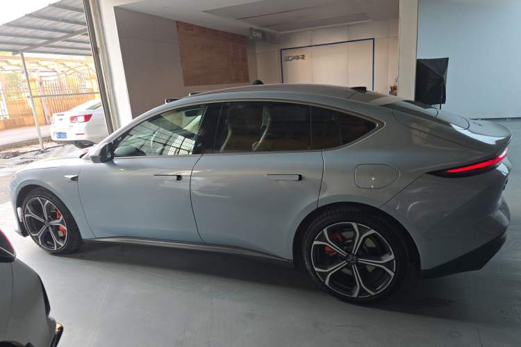 Used Nio ET5 2022 75 kWh
