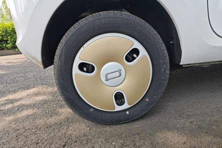 Used Bestune Pony 2026 Model 222km Agile Horse Right Rear Wheel Hub