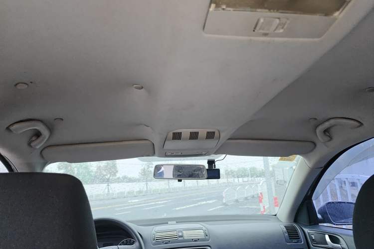 Used Skoda Octavia 2012 1.6L Automatic Yijie Edition Headliner