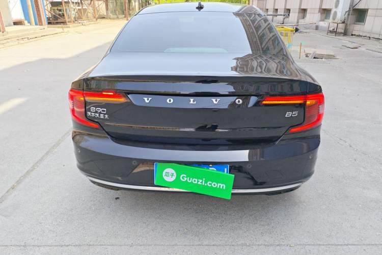 Used Volvo S90 2024 B5 Zhiyi Luxury Edition