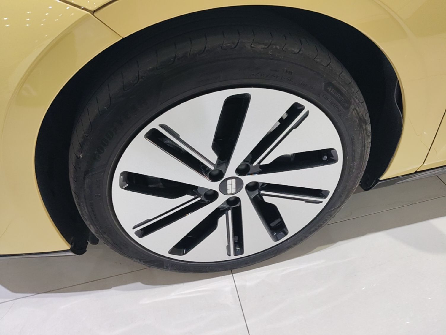 Geely Galaxy E8 2024 665 km Range Rear-Drive Starship Long-Range Version — снимка 10