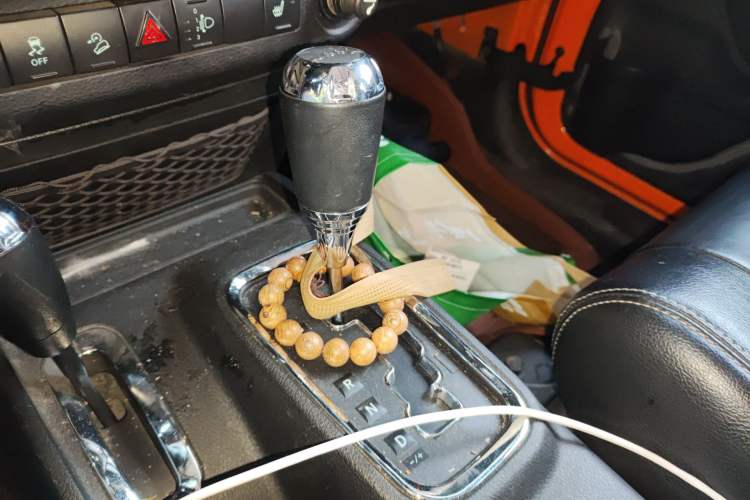 Used Jeep Wrangler 2012 3.6L Sahara Four-Door Edition
