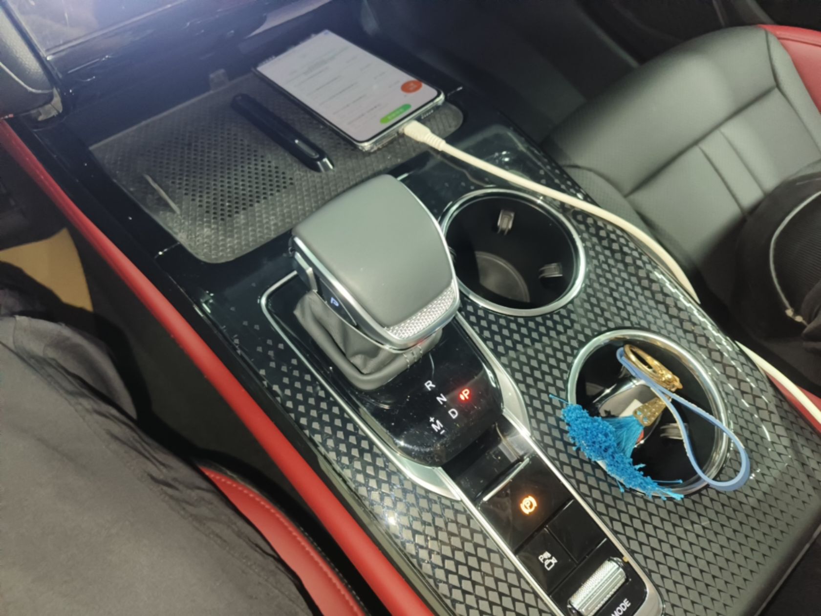 Hongqi HS3 2024 1.5T Shanwei Edition — снимка 16
