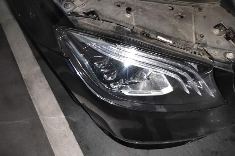 Used Mercedes-Benz S-Class 2014 S 320 L Business Model