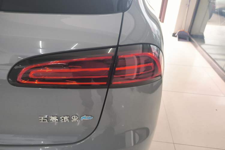 Used Wuling Bingo PLUS 2024 401 km Range 5-Seater Version