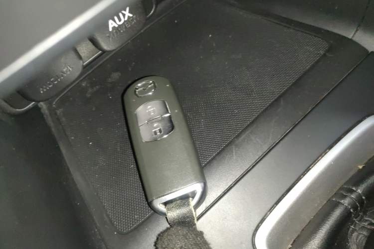 Used Mazda CX-4 2016 2.0L Automatic 2WD Blue Sky Dynamic Edition