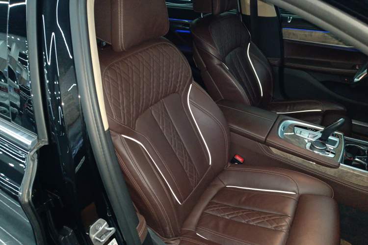 Used BMW 7 Series 2021 740Li Leading Edition Luxury Package