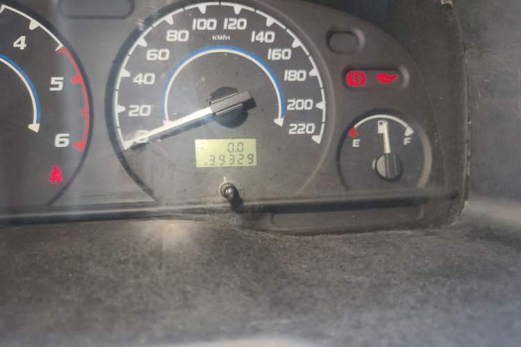 Used JMC Transit 2019 2.8T Commercial Version Short Wheelbase Mid-Roof 6-Seater China VI JX493