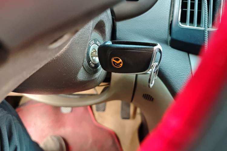 Used Hyundai Celesta 2011 1.6L Manual Comfort Edition