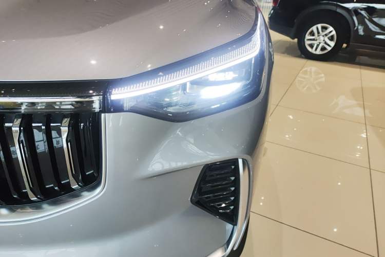 Used Geely Auto Emgrand X7 Sport 2026 Model 1.5TD Joyful
