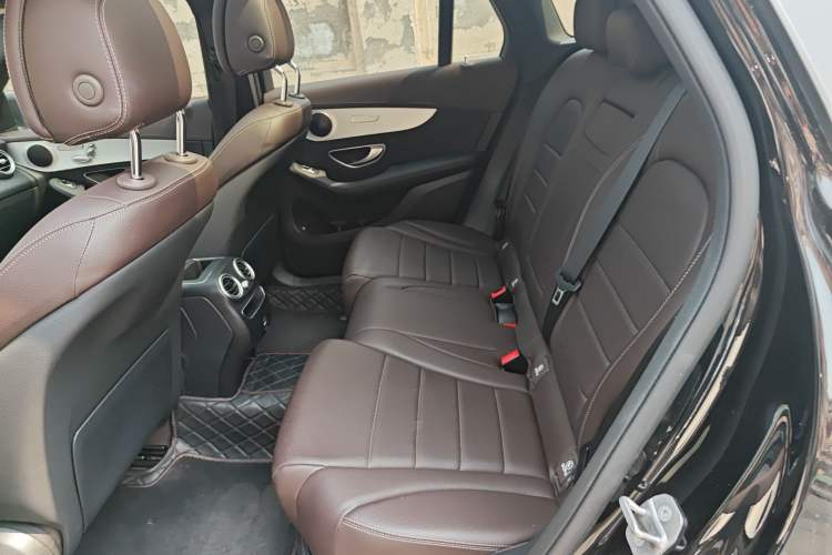 Used Mercedes-Benz GLC 2022 Second Facelift GLC 260 L 4MATIC Dynamic Edition Left Rear Seat