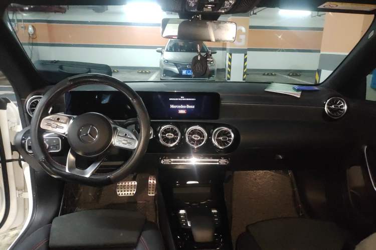 Used Mercedes-Benz CLA 2021 CLA 200 Headliner