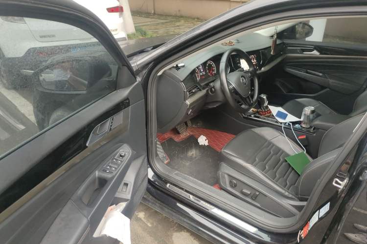 Used Volkswagen Passat 2019 330TSI Elite Edition China VI
