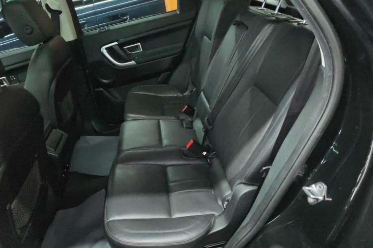 Used Land Rover Discovery Sport 2018 240 PS HSE Version