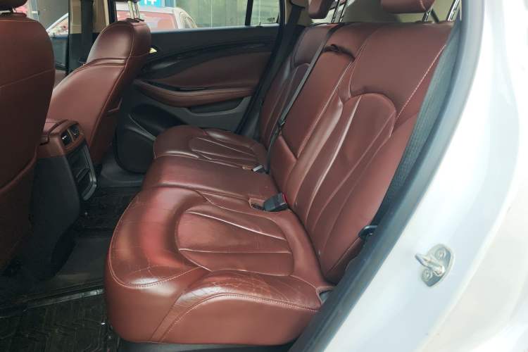 Used Buick Envision 2015 20T Two-Wheel-Drive Elite Model