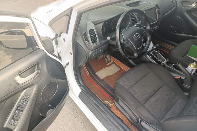 Used Kia K3 2016 1.6L Automatic GLS
