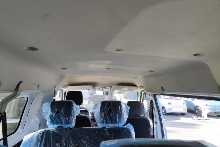 Used Karry Jiangtun E7 2024 Mingchuang 6-Seater Version
