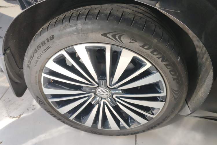 Used Volkswagen Passat 2019 330TSI Luxury Edition China VI Standard