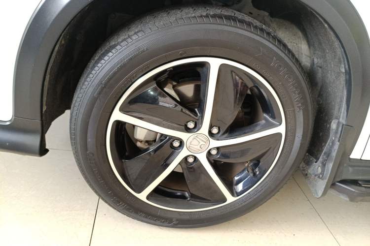 Used Honda Vezel 2020 220 TURBO CVT Luxury Edition