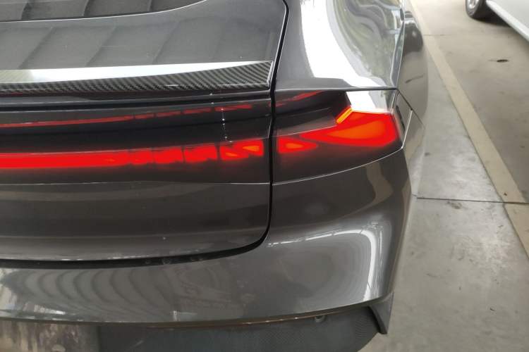 Used CHANGAN UNI-V 2023 1.5T Prestige Model
