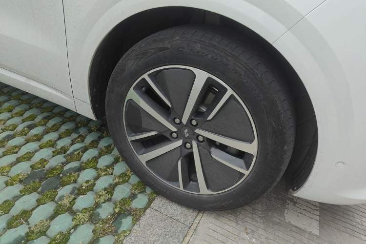 Used Li Auto L6 2024 Pro Model