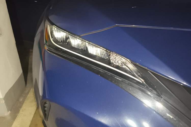 Used Toyota Harrier 2022 2.0L CVT Two-Wheel Drive Luxury Edition
