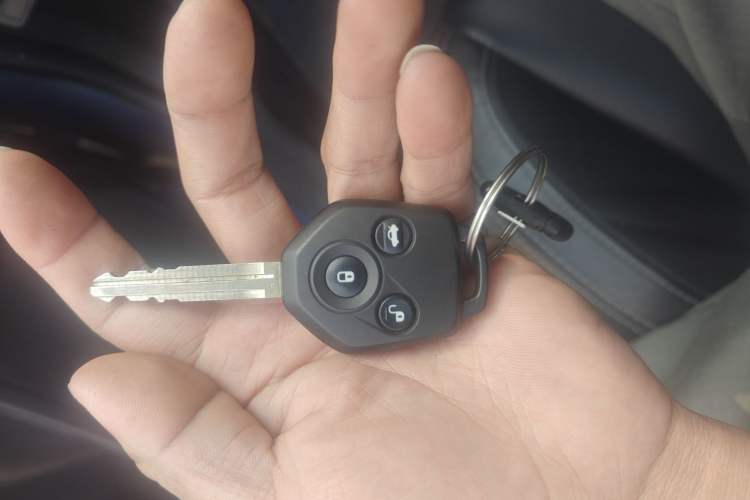 Used Subaru Forester 2016 2.0i Fashion Navigation Edition Vehicle Key