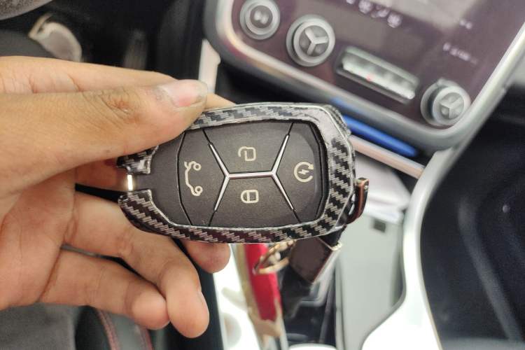 Used Lynk & Co 01 2019 2.0T Two-Wheel Drive Zhaopu Version China V Standard Vehicle Key