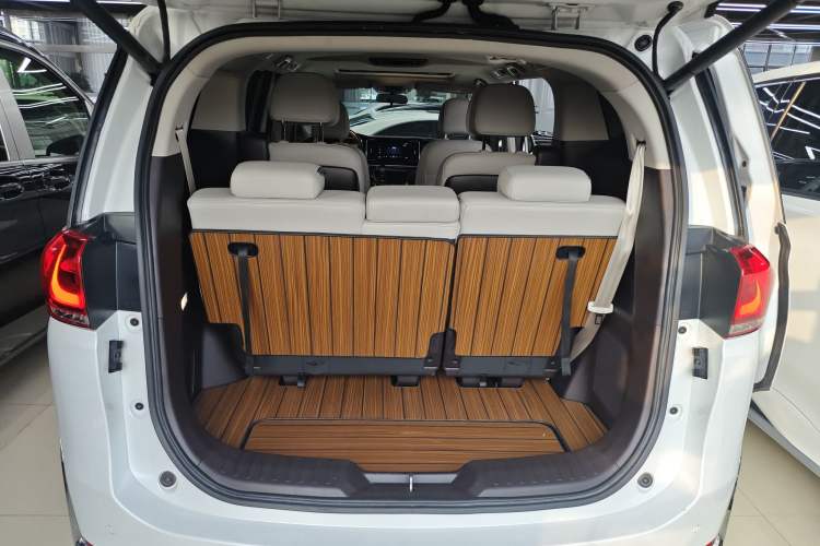 Used GAC Trumpchi M8 2023 Lingxiu Series 390T Deluxe Edition